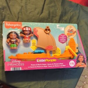 Moana Play Set: Moana, Maui, Rolling Sailboat, & Canoe